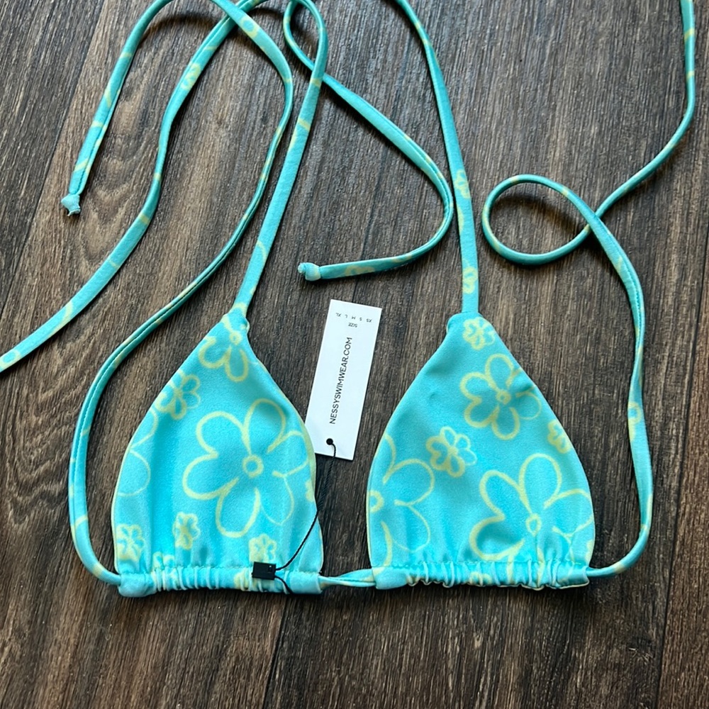 Nessy Swimwear Floral Reversibile Print Top